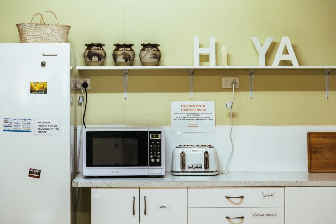 Broken Hill Tourist Lodge Bagian luar foto