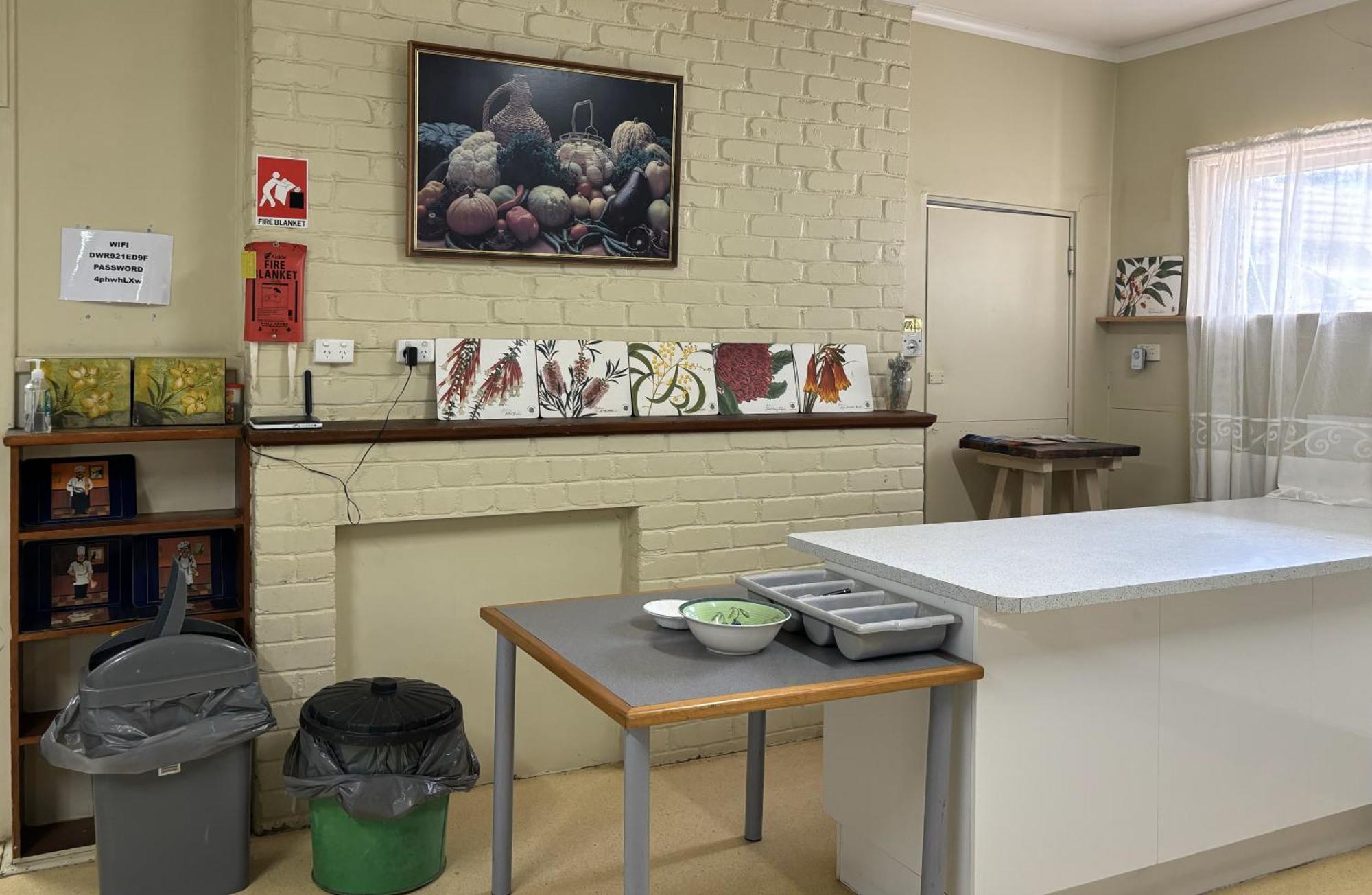 Broken Hill Tourist Lodge Bagian luar foto