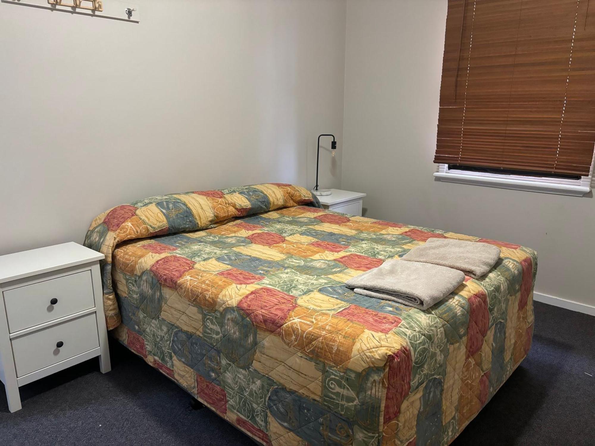 Broken Hill Tourist Lodge Bagian luar foto
